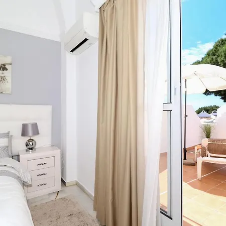 Casa de Férias Townhouse With Pool View - Reserva De