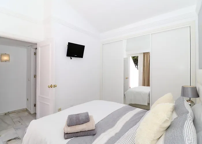 Townhouse With Pool View - Reserva De ماربيا