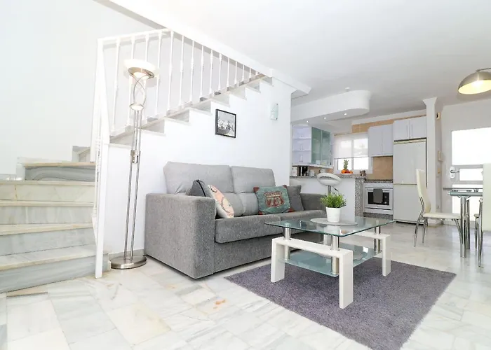 Townhouse With Pool View - Reserva De ماربيا