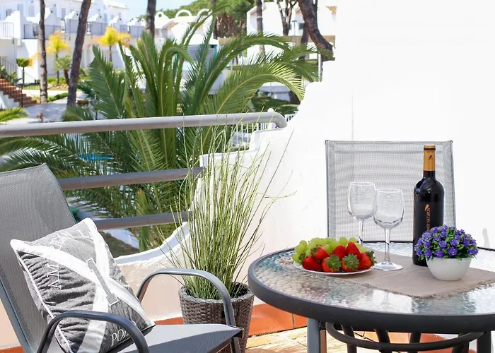 بيت للعطل Townhouse With Pool View - Reserva De *